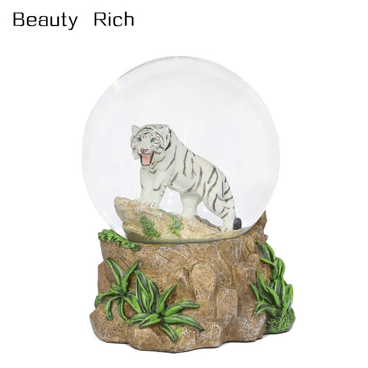 Forest Jungle Apex Predator White Alaskan Siberian White Tiger Glitter Snow Globe 100mm Collectible Figurine 6.25