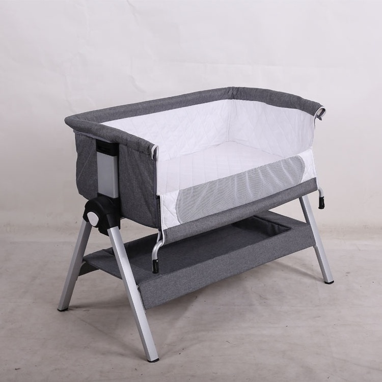 2021 High quality new detachable adjustable aluminum baby sleeping bed baby bed crib