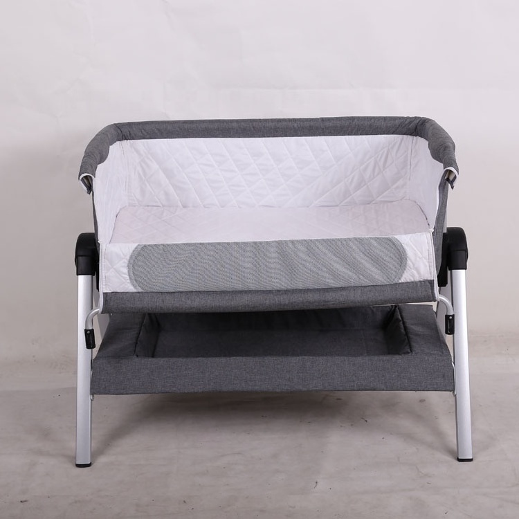 2021 High quality new detachable adjustable aluminum baby sleeping bed baby bed crib