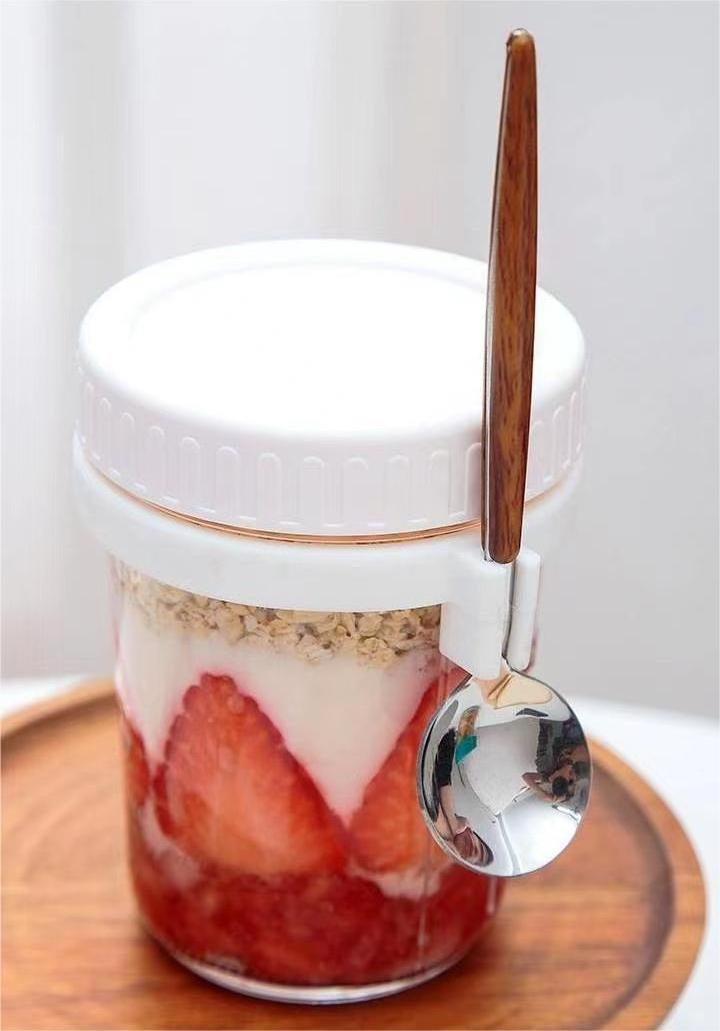 Food Storage Portable 350ml Measurement Marks Glass Mason Jar Overnight Oats Container With Lid And Spoon