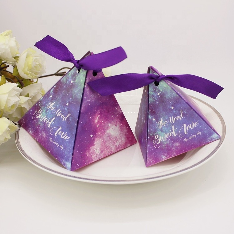 Factory Direct Sales Starry Sky Pyramid Wedding Gift Box Triangle Candy Packaging