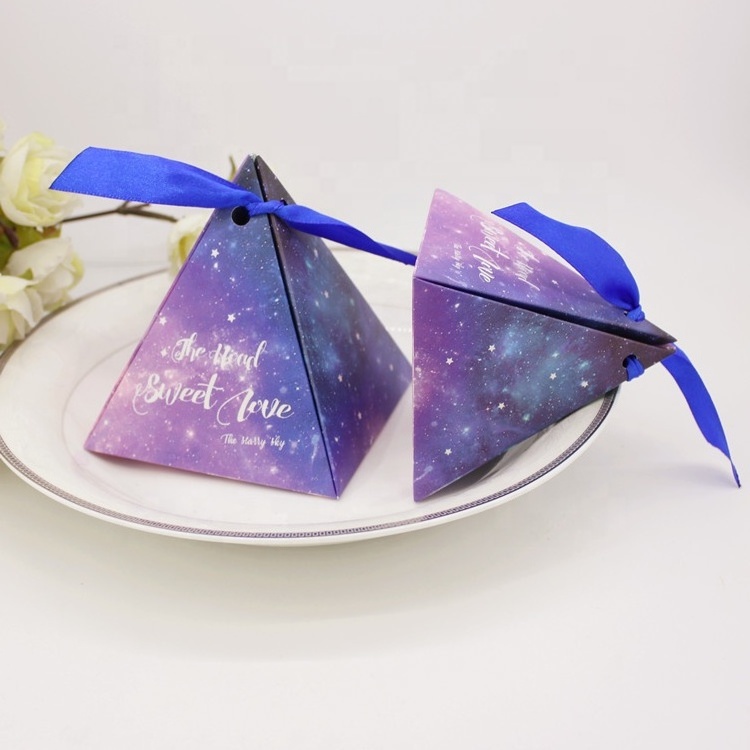 Factory Direct Sales Starry Sky Pyramid Wedding Gift Box Triangle Candy Packaging