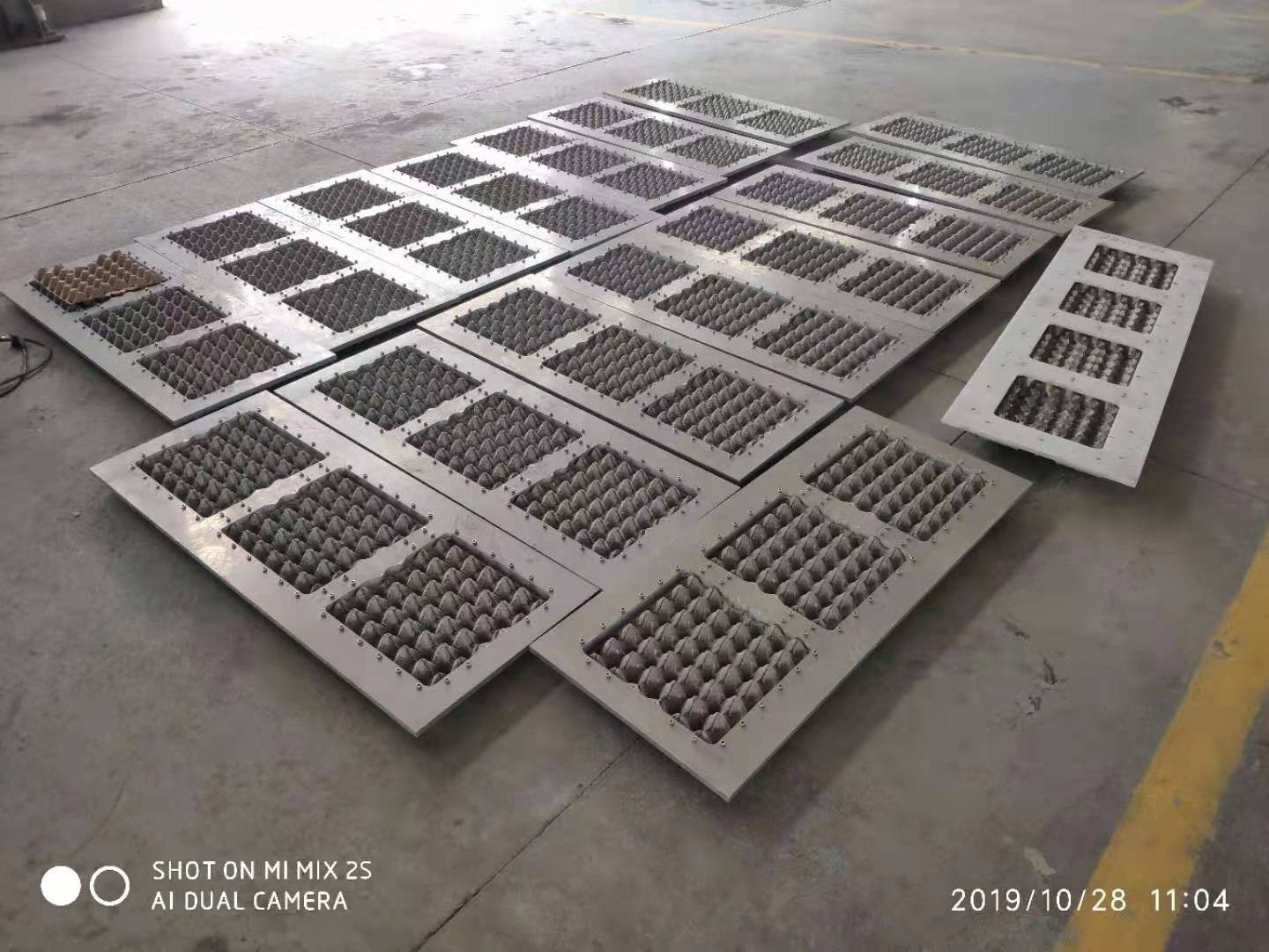 customized   molds for egg tray