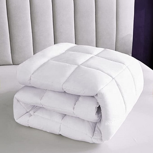 High Quality Waterproof Smooth Breathable Rest Mattress Pad Bed Cover Home Mattress Topper