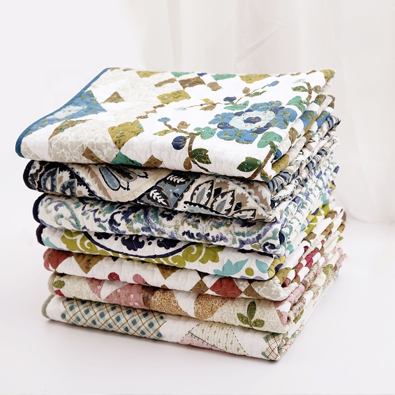 All-Season Quilted Blanket , Kantha Quilt Cotton Embroidery Bedspread