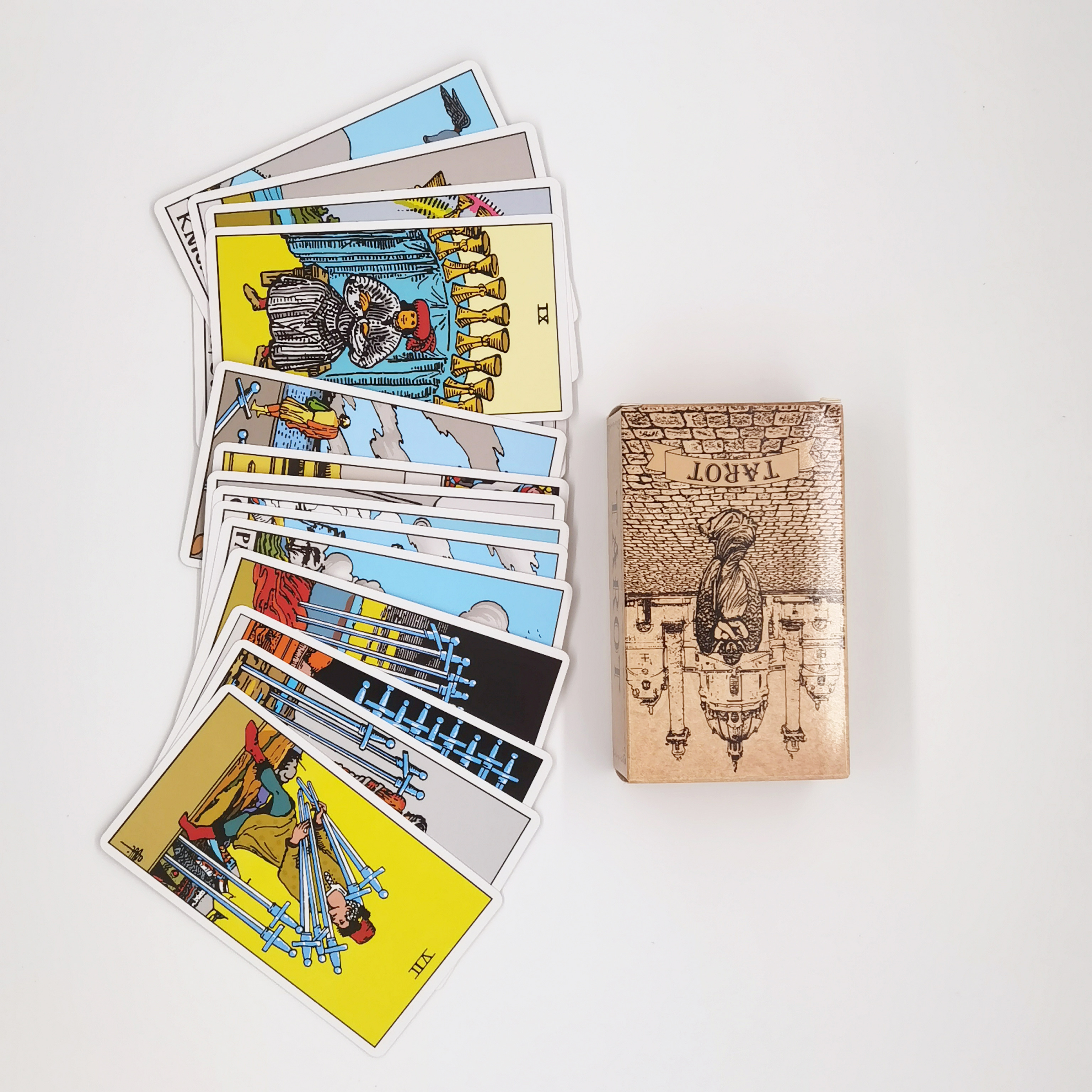 Eco Friendly 70*120mm 78 Sheet Playing Cards Custom Printing Large Tarot Cards With Guidebook