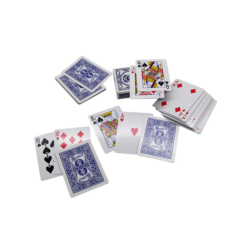 Custom Printed Design Plastic Playing Cards Waterproof Oem Custom Size Playing Cards Game With Logo