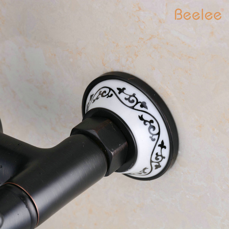 Beelee Oil Rubbed Bronze Wall Mount Two Handles Bathtub Faucet with Hand Shower