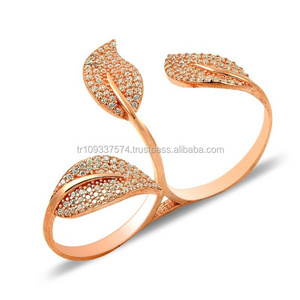 Rose Gold P. 925K Sterling Silver Knuckle Double Pave Leaf Ring