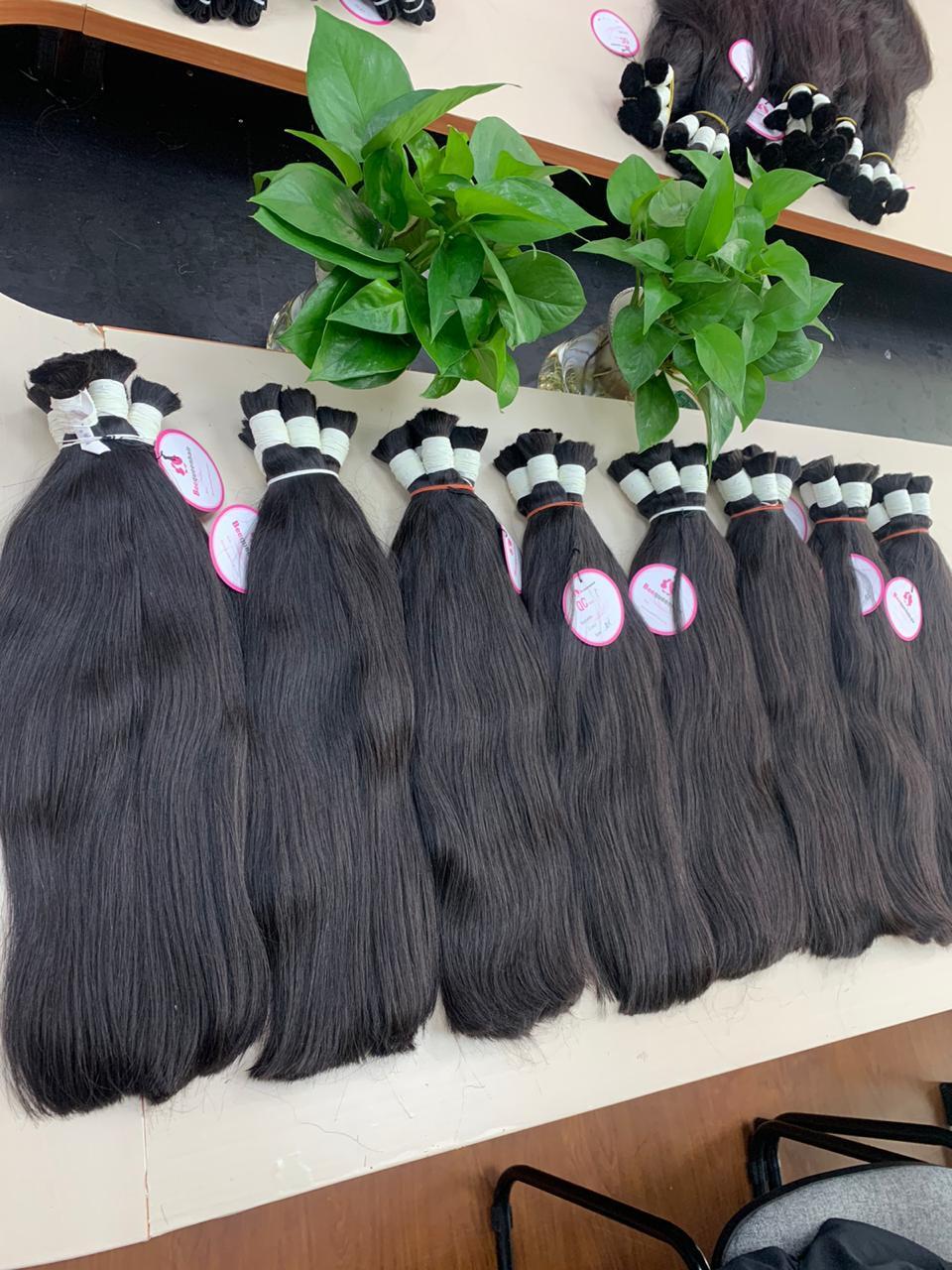 Factory Price Grade 10A Bulk Remy hair Material 100% human hair