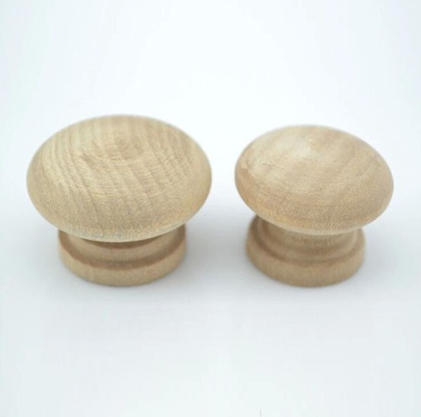 wooden cabinet knobs / Wooden door handle knobs / Antique wooden cabine knobs