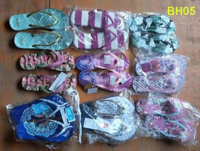 womens cheap wholesale stock flipflops pvc strap Eva outsole printed slippers