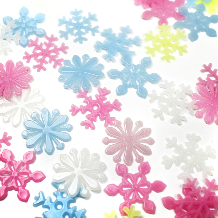 Snowflake shape low moq kid room decoration sticker stars glow in the dark