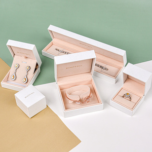 Wholesale Jewellery Packaging Jewelry Package Luxury Ring Bracelet Necklace Earrings Packaging Box Custom Jewelry Packaging