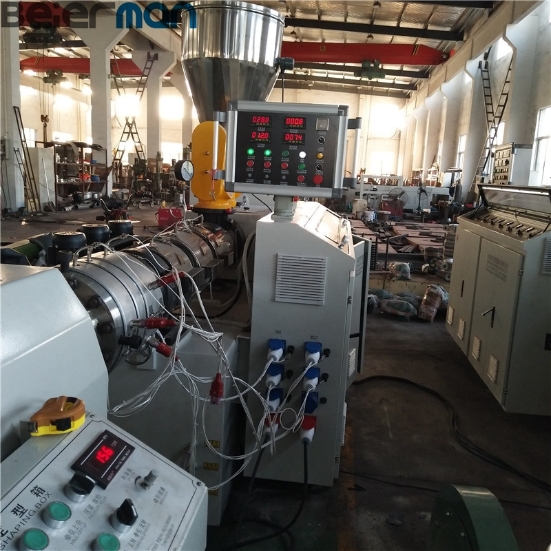 Turkey market popular UPVC PVC pipe production line/90-200mm water pipe making machine