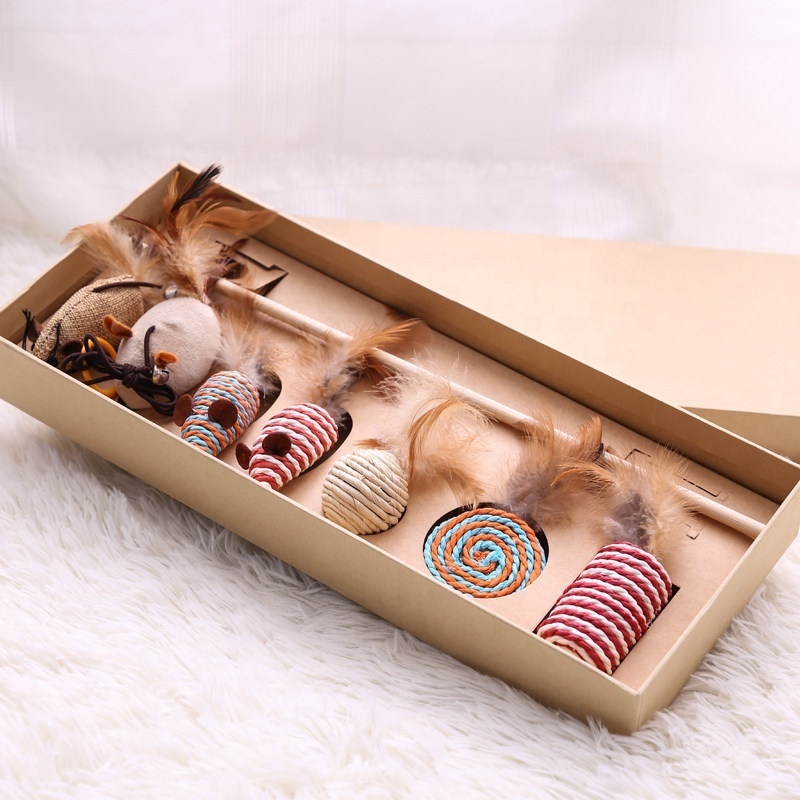 Hot selling Interactive Cat Toy Set 7 pcs Mouse Toy Gift Box For Best Cat Toy Ever