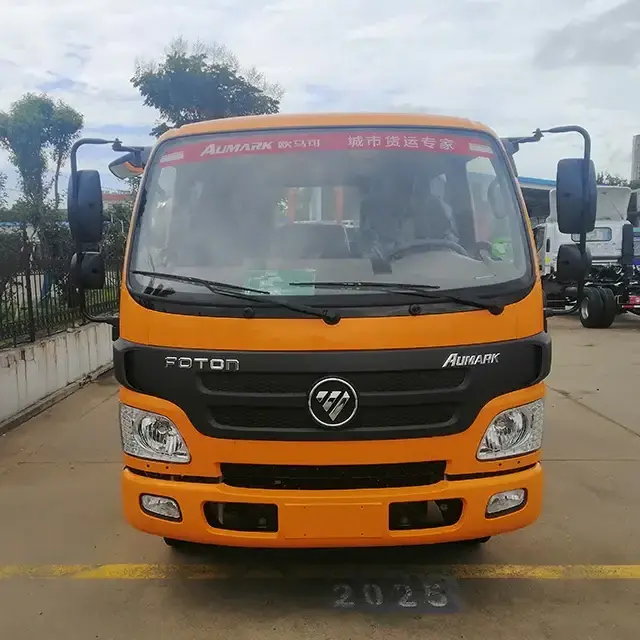 Best Quality China Aumark Lorry Vehicle Euro 3 Diesel 4 ton Cargo Trucks For Sale