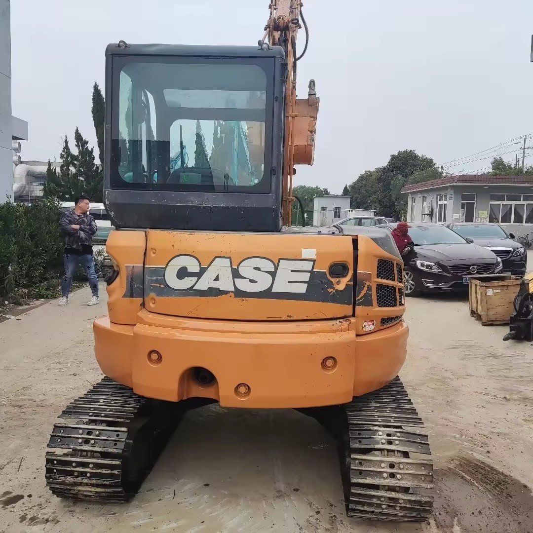 Used American crawler CASE CX58C mini excavator with diesel engine in perfect condition best price on sale cargo truck