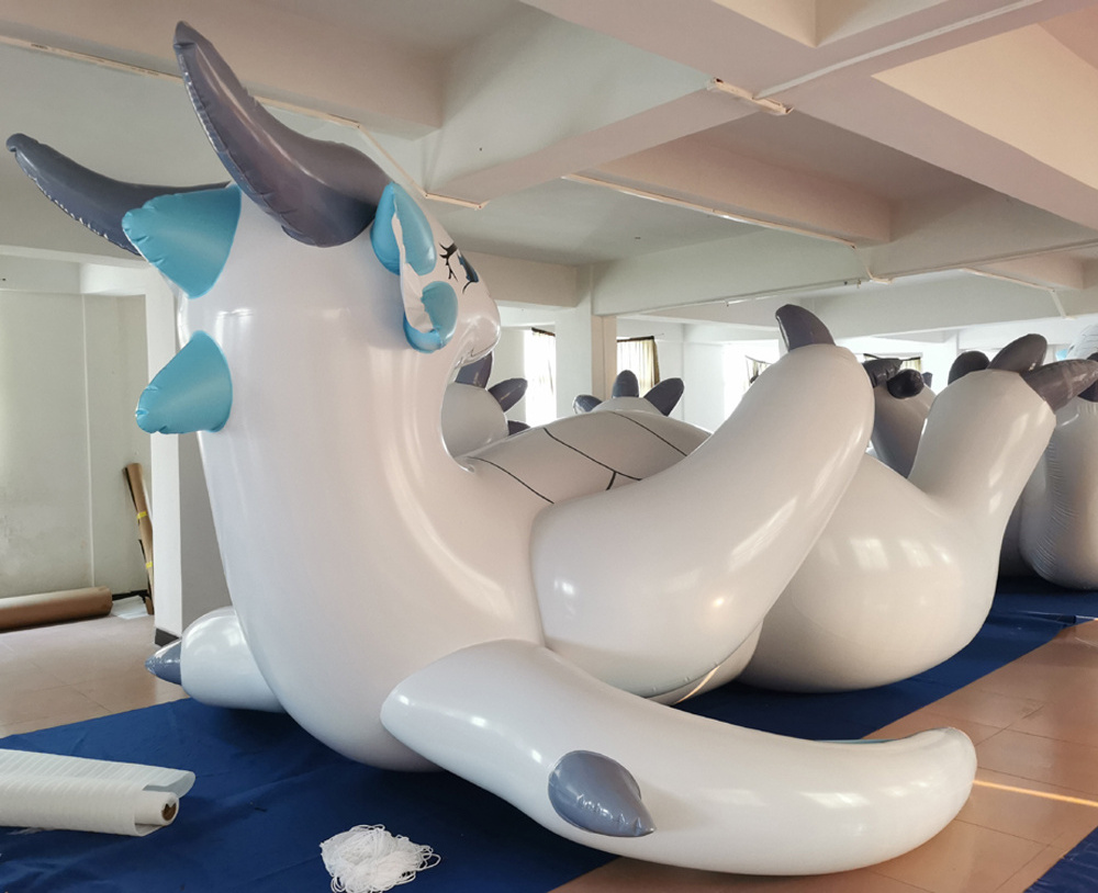 Customized 3m long  inflatable laying white dragon for sale