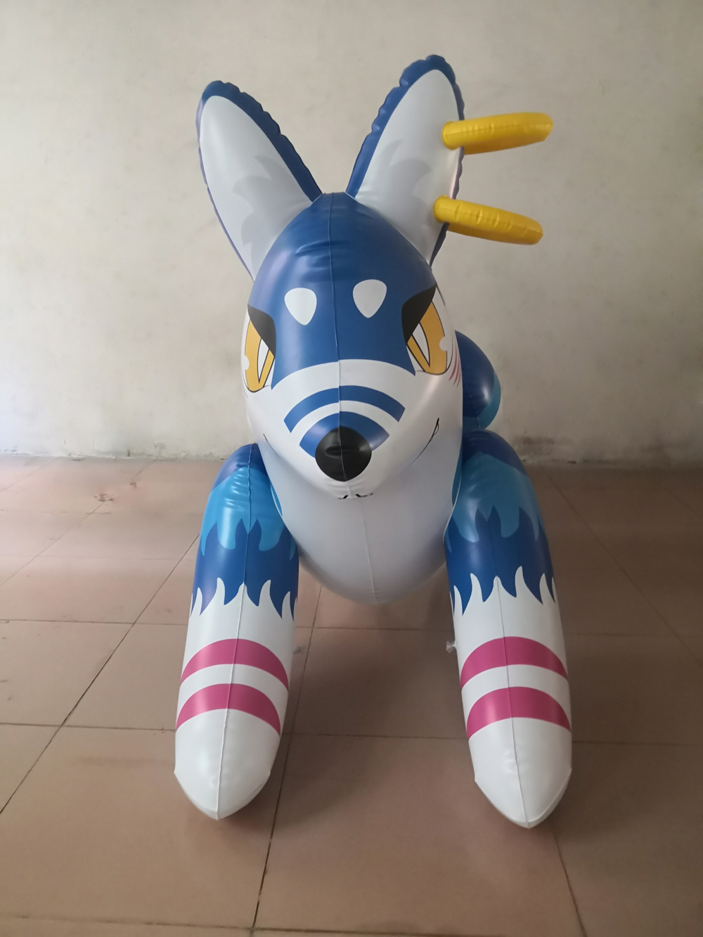 BeiLe Customized Inflatable Blue fox  animal  toy for cartoon addict