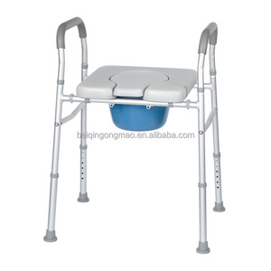 BQ7005D  2023 New Toilet portable commode chair for disabled  toilet chair foldable commode chairs for elderly