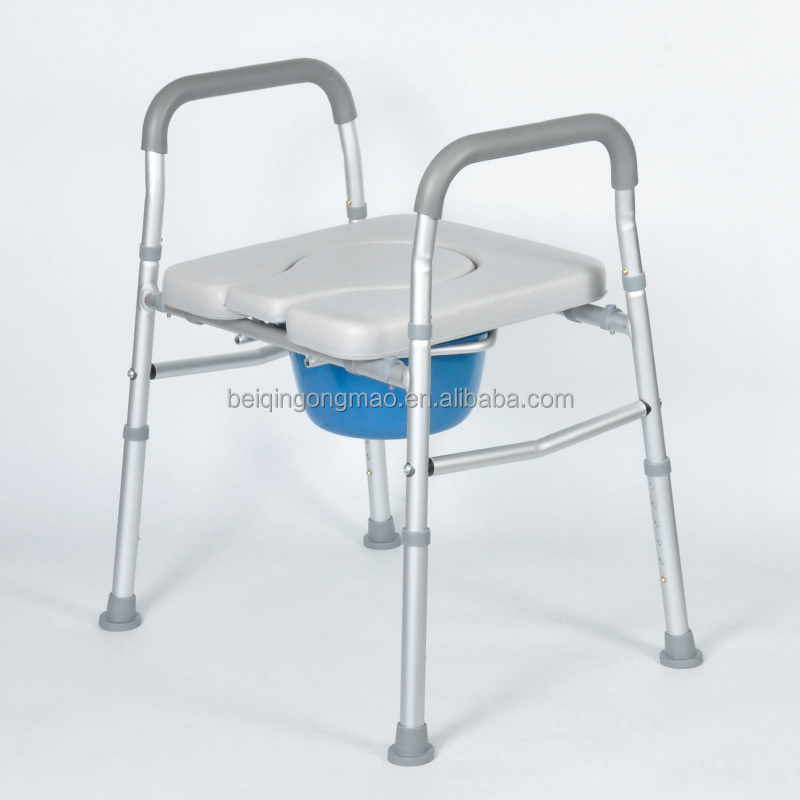 BQ7005D  2023 New Toilet portable commode chair for disabled  toilet chair foldable commode chairs for elderly