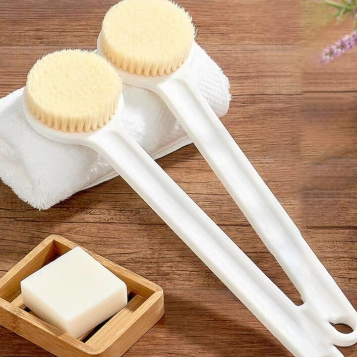 Low Price Wholesale Long Plastic Handle Bath Shower Brush Custom Logo Soft Body Clean Brush for Exfoliating