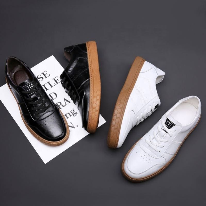 Classical Style PU Upper With PU Lining Full White Or Full Black Casual Shoes For Men White