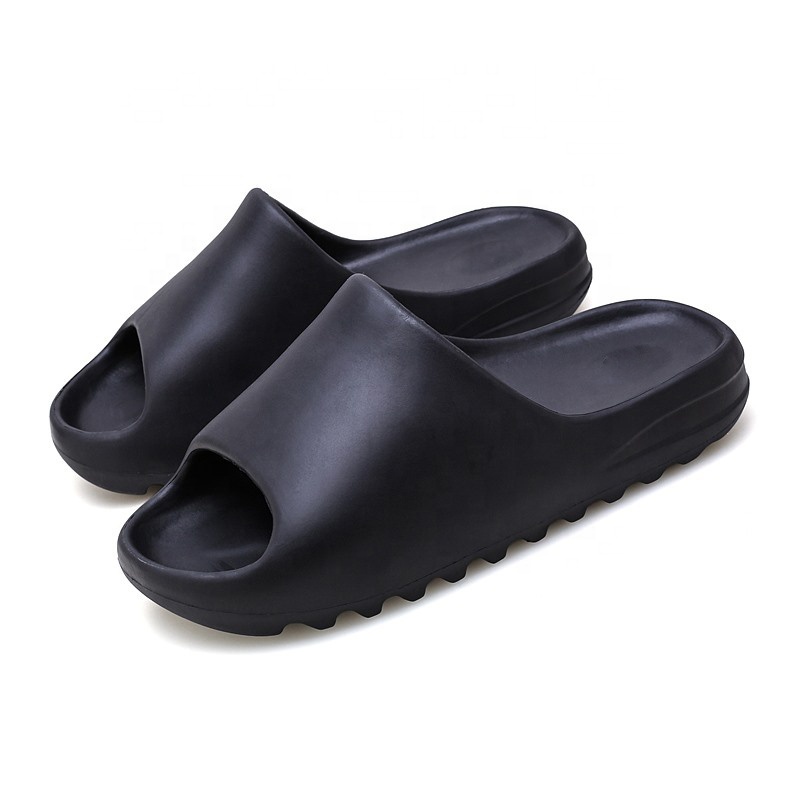 New Arrival Yeezys Summer Slipper For Men and Women Rubber Slides