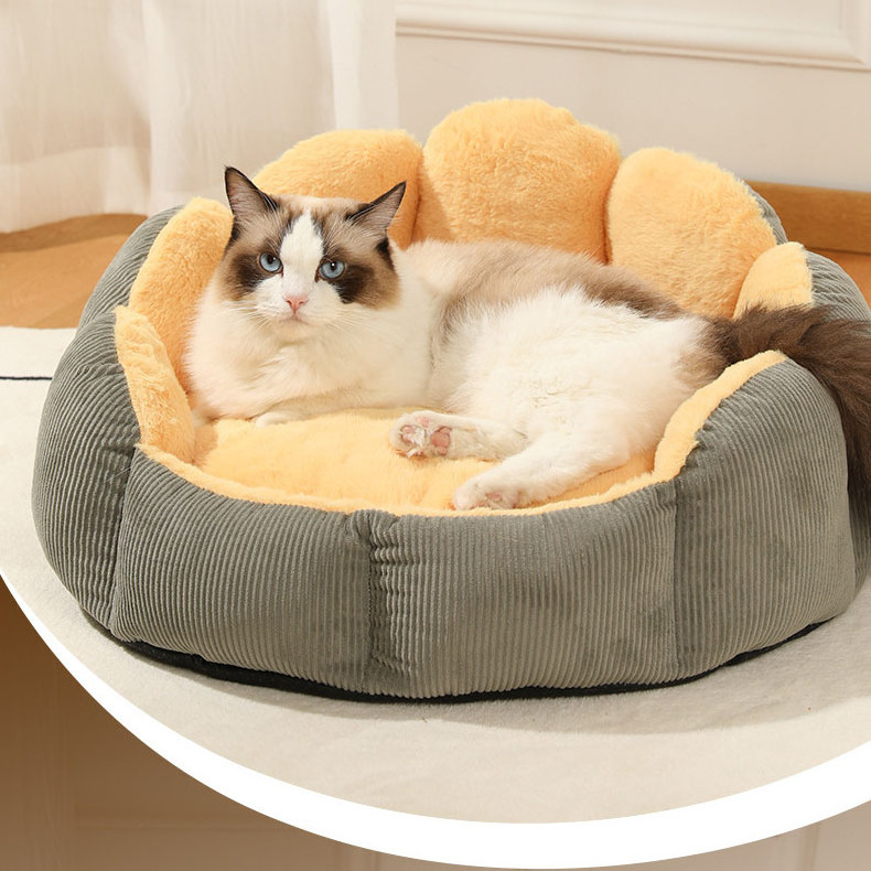 Wholesale Pet House Nest Puppy Sleeping Mat Bed Comfortable Cute Paw Shape Pet Cat Dog Bed Nest Pet Supplies Cat Bed