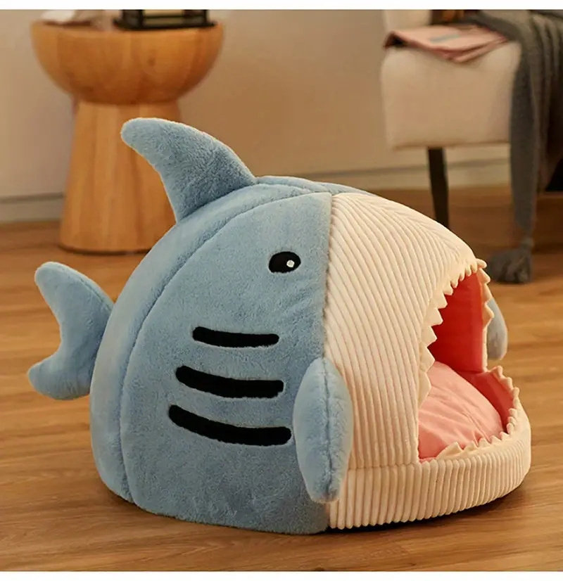 Wholesale Shark Shape Cat Beds Warm Furry Cat House Cozy Furry Pet Beds for Cat and Dogs