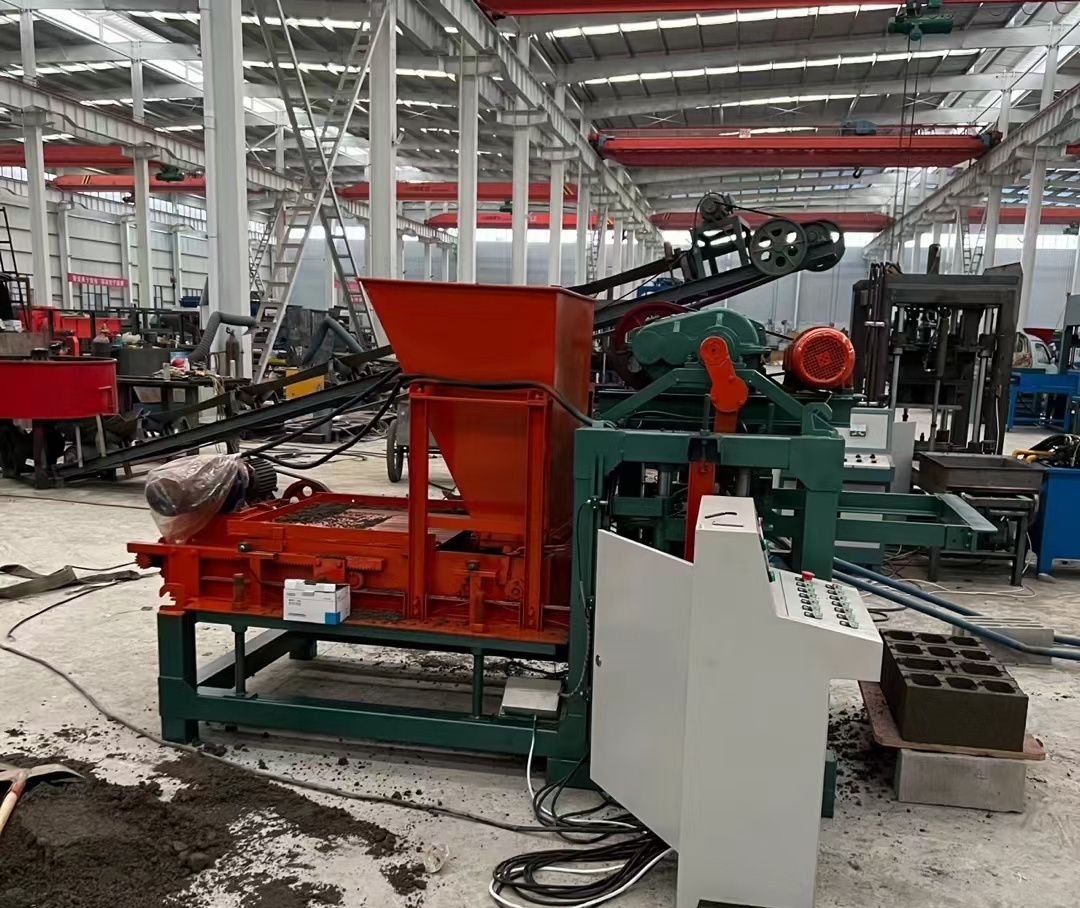 Diesel Concrete paving stone making machine