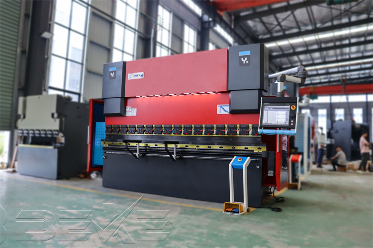 BEKE sheet metal brake press for steel sheet bending with 3 meter and 4mm thickness