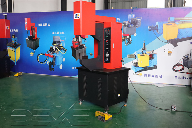 BEKE Press-proof hand automatic feeding hydraulic riveting machine 618 624, self-clinching fastener insertion machines