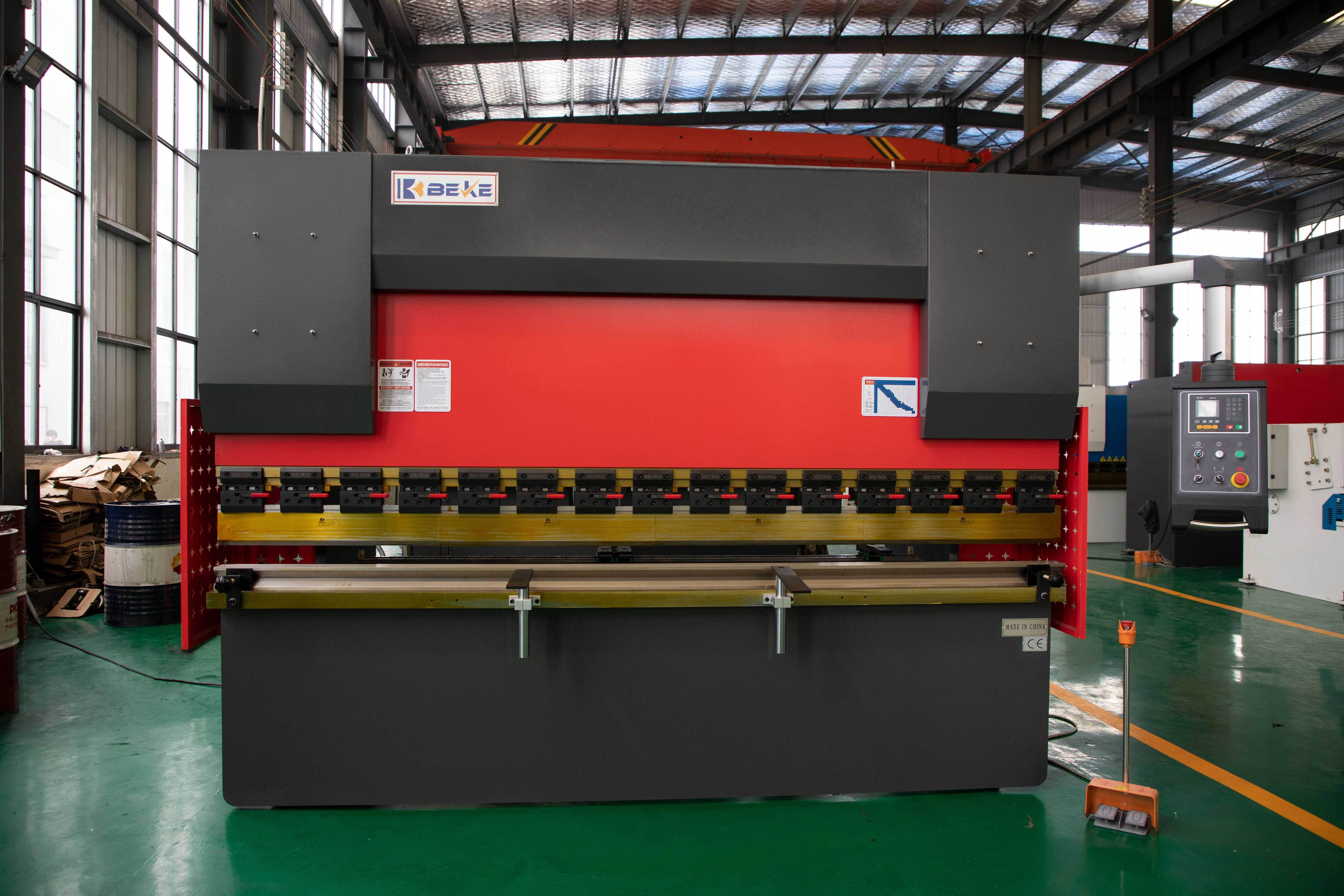 BEKE WC67K 100T3200 sheet metal safety press brake louver die