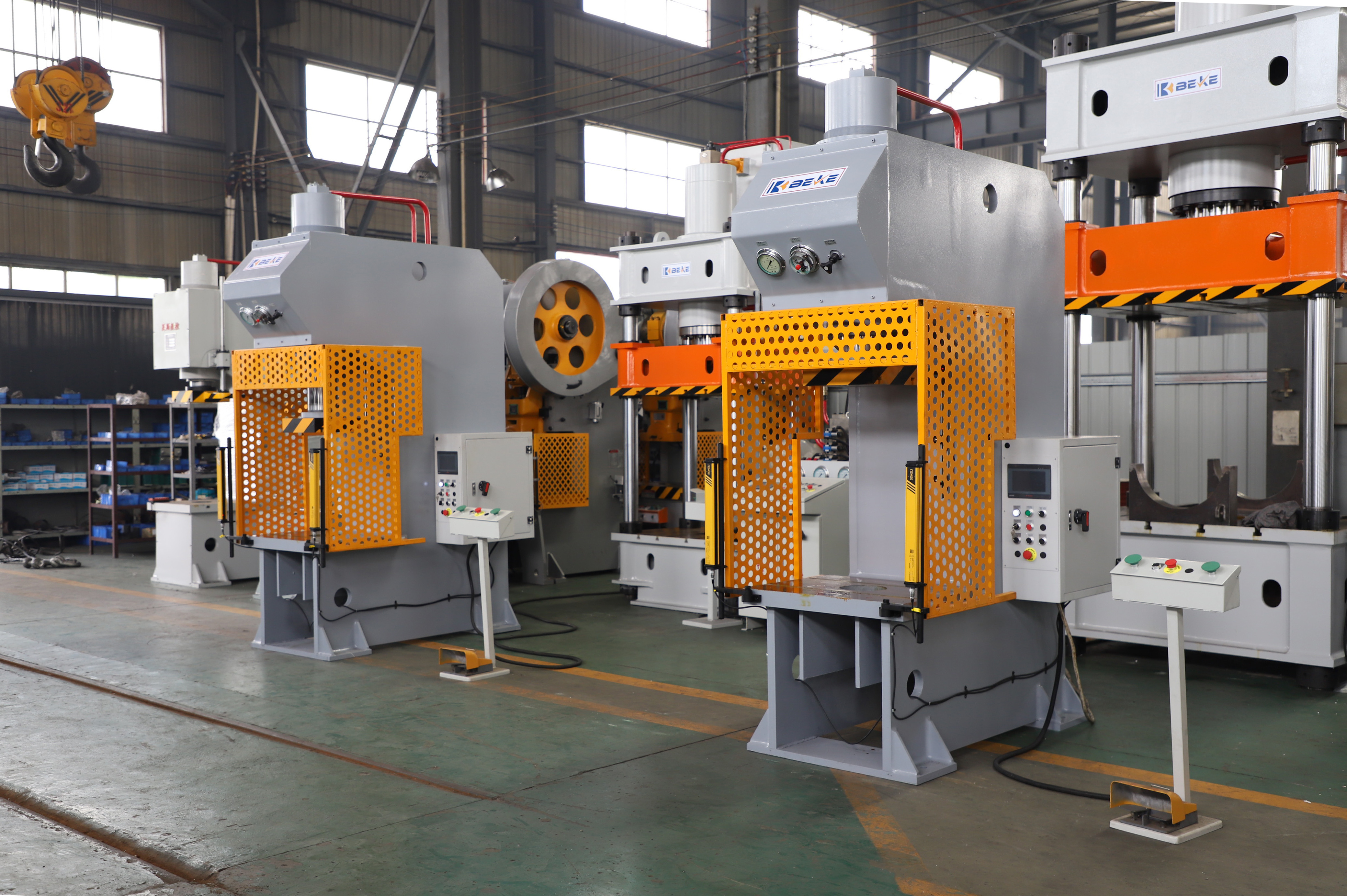 Single Column Hydraulic Press C Type Hydraulic 50 100 200 Tons Automatic Metal Processing Molding