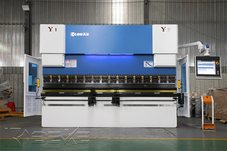 CNC 7+1 Axis 110t/3200 Press Brake Sheet Metal Bending Machine DA66T delem press brake machine price