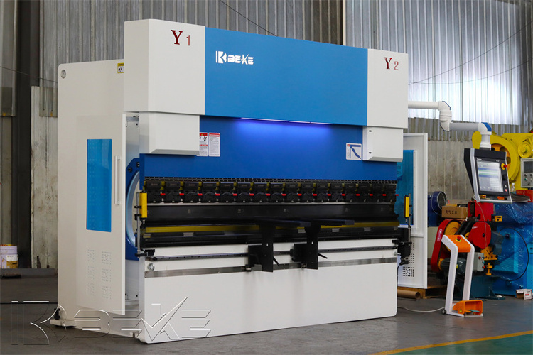 CNC 7+1 Axis 110t/3200 Press Brake Sheet Metal Bending Machine DA66T delem press brake machine price