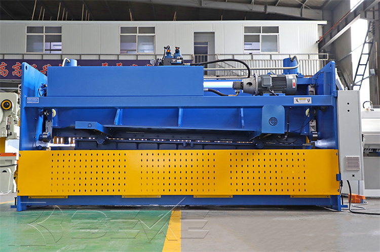 BEKE Cnc 6*3200mm Sheet Metal hydraulic Shearing Machine With DAC360T System Controller For Sale