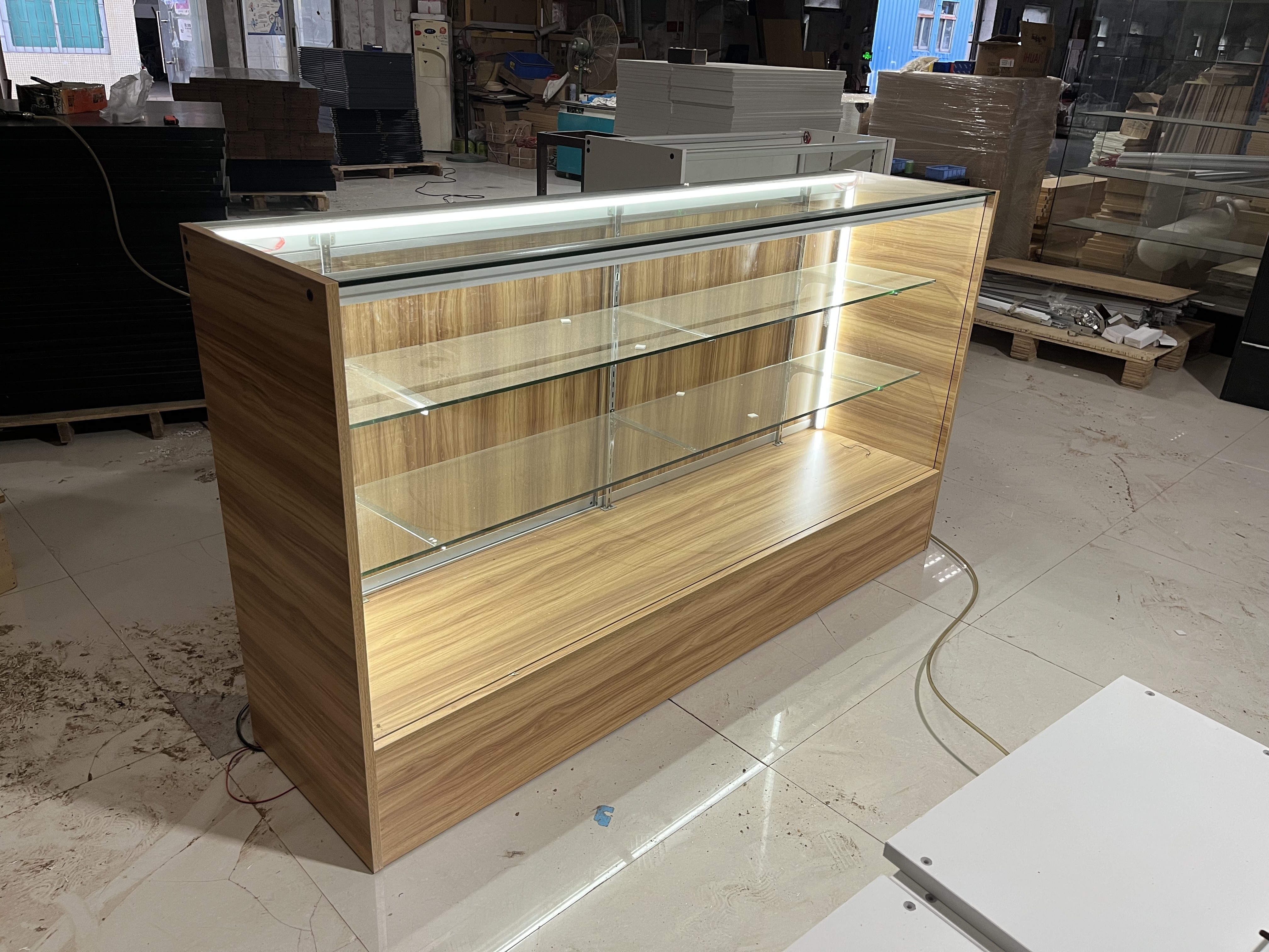 Hot Sale Glass Display Showcase with Led Light for Jewelry Wooden Display Case Smoke Retail Shop Tempered Glass Cabinet