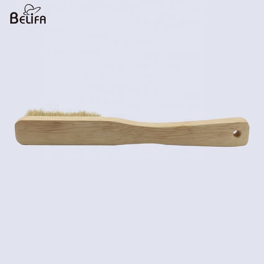 Belifa private label eco friendly pure natural boars hair climb chalk brush and rock climbing brush boar with wood handle