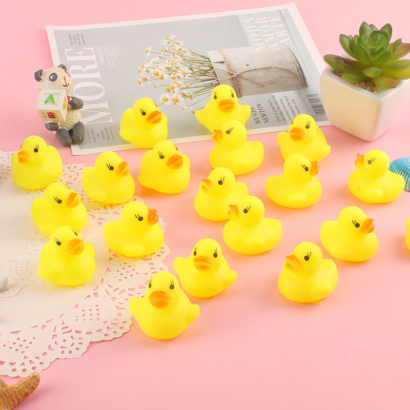 Small Ducky Light Color Squeak Baby Bath Toys Duck Plastic Bulk Mini Rubber PVC as Gift for Kids Carton Unisex Play Multicolor