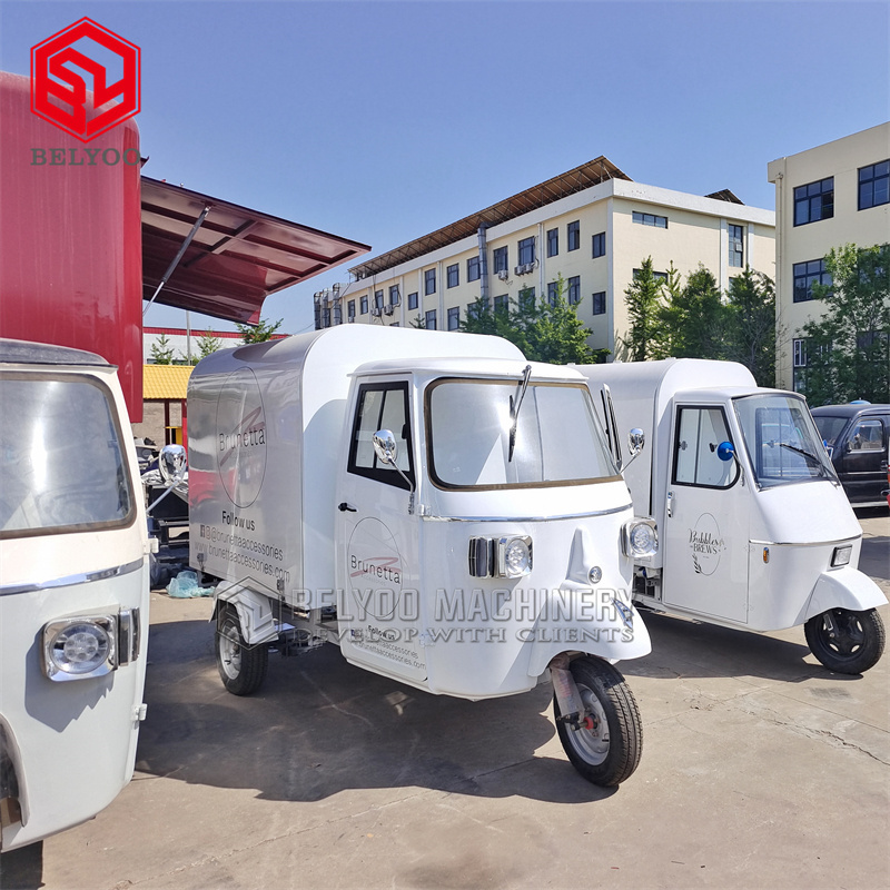 Street Juice Truck Ice Cream Cart Food Tricycle Ape Food Truck with Full Kitchen Electric Tuk Tuk for Sale Beer Bar Cart