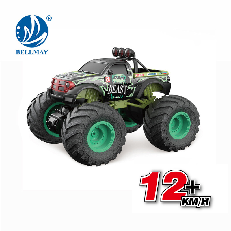 Bemay Toy  2.4GHz Remote Control  Off Road Racing Truck 1:18 RC Stunt Car