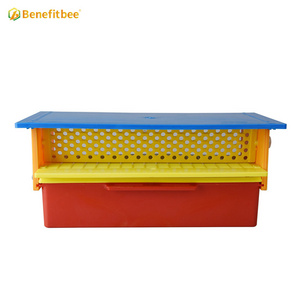 Wholesale apicultura tools beekeeping bee hive accessory bee pollen collector pollen trap