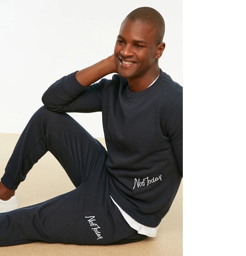 Design Your Own 2 Piece Track Suit Mens Fitted Black With Side White Stripe Tracksuit