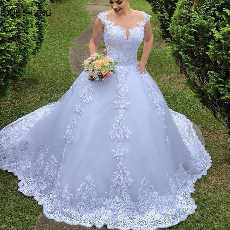 NEW Fashion Styles White Women Wedding Dresses Classic Trailing Bridal Gown Short Sleeve Lace Ball Gown Vestido De Noiva Knitted