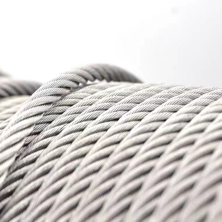 Galvanized Iron Steel Wire Hanging Wires Catenary Iron Wire 0.90mm X 7 Strand For Fencing Packing Rope