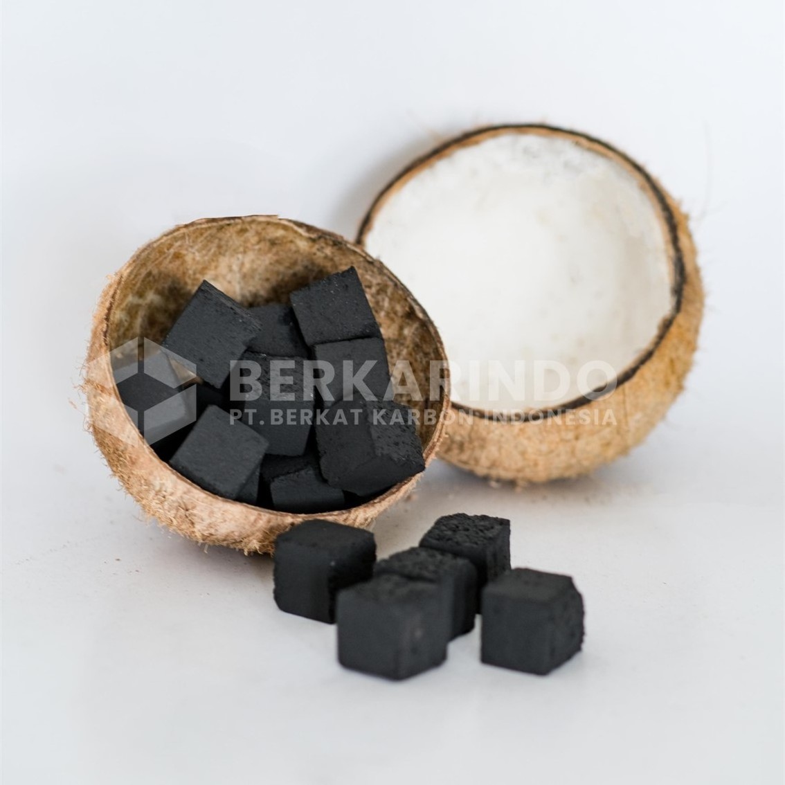 100% Pure charcoal in saudi arabia <2% ash content charcoal shisha natural white ash coconut shell charcoal code 8808