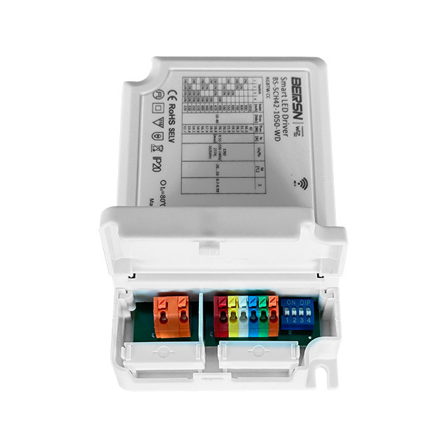 42W 320-1050mA DIP 40V  BERSN RGBTW smart LED driver can work with Bridgelux RGBW LED for LED Down Light